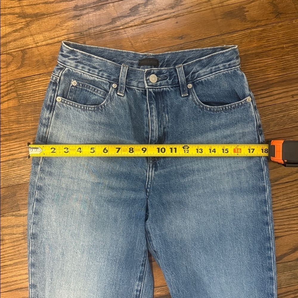 Uniqlo Women's High Rise Jeans - Light Blue - Picture 10 of 11
